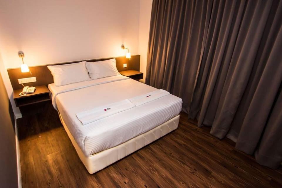 Sakura Boutique Hotel Куала-Лумпур Экстерьер фото